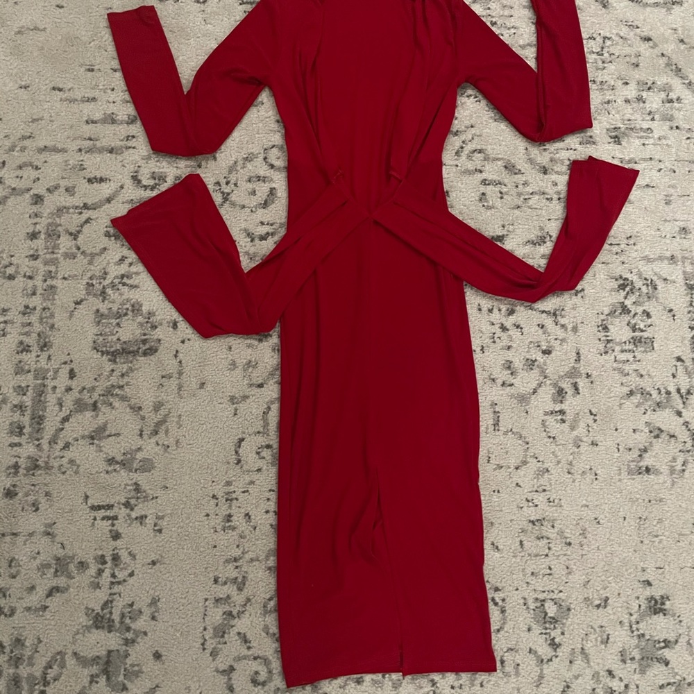 Diva Boutique Look But Don’t Touch Midi Dress